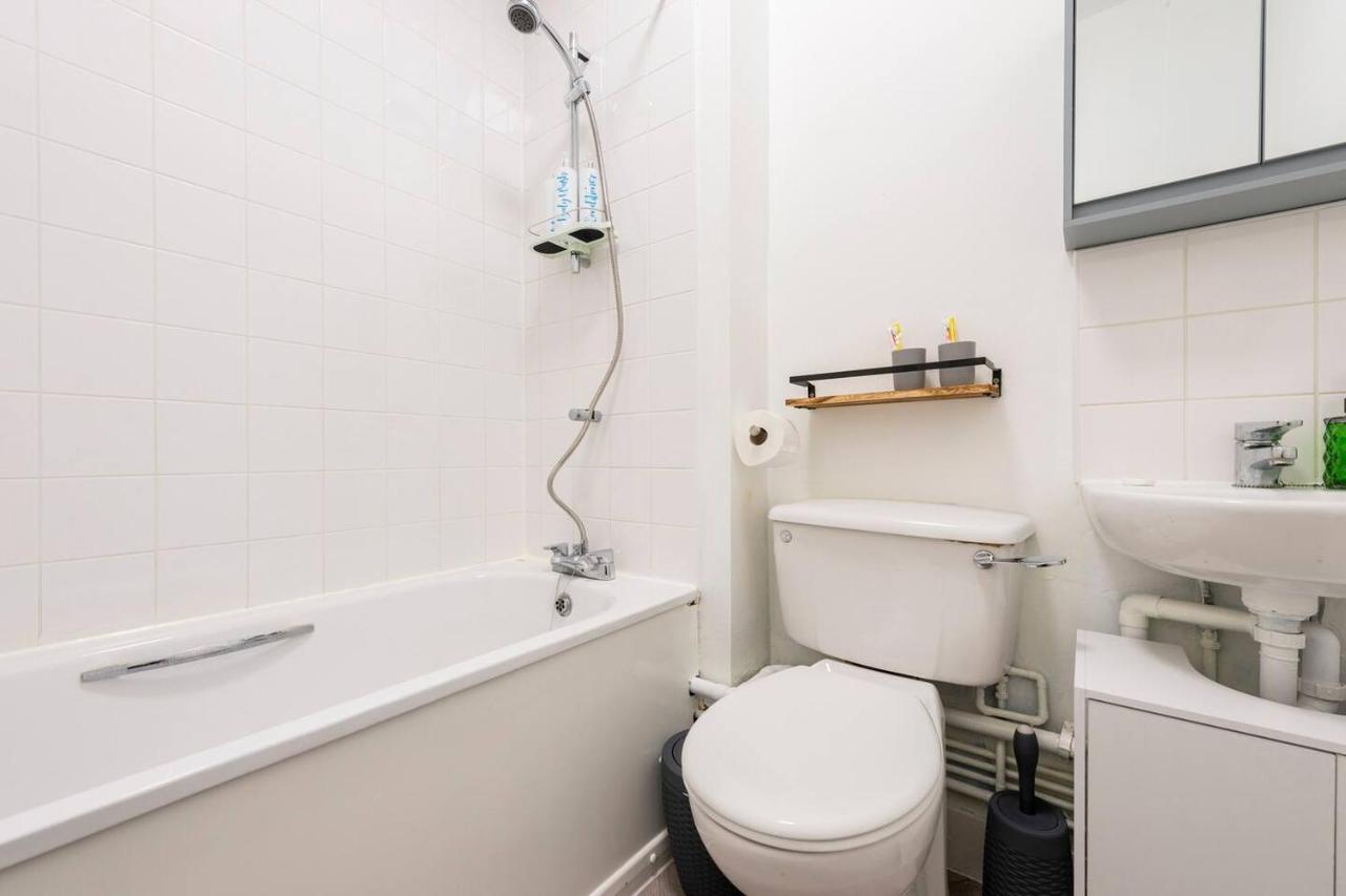 Modern Luxury Apartment By Holborn, Chancery Lane Londra Dış mekan fotoğraf